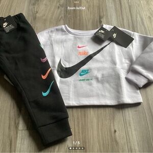 Nike toddler girl crewneck & joggers set size 3T(NWT) ~PRICE IS FIRM, NO OFFERS~